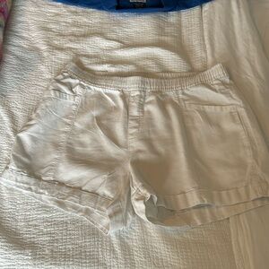 White old navy shorts drawstring on inside